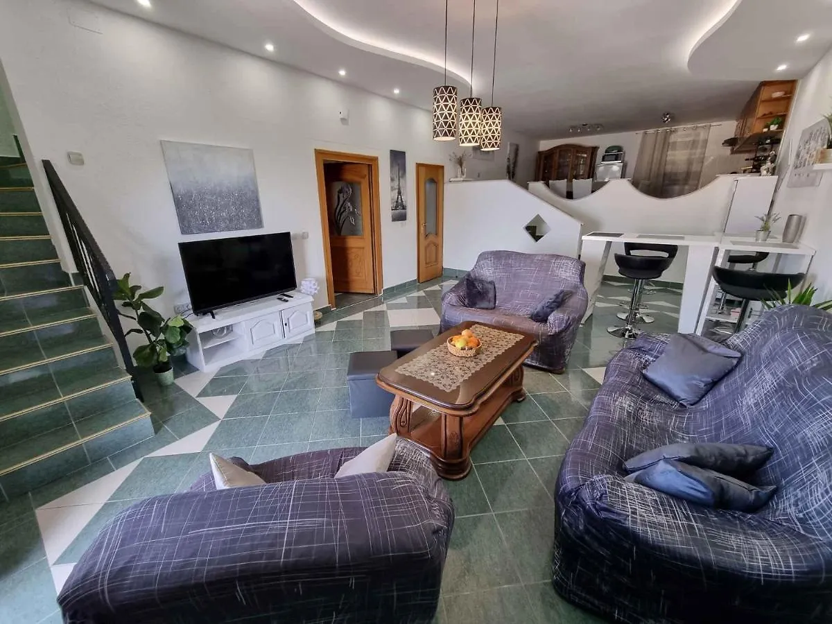Holiday Home In Jadranovo 41882